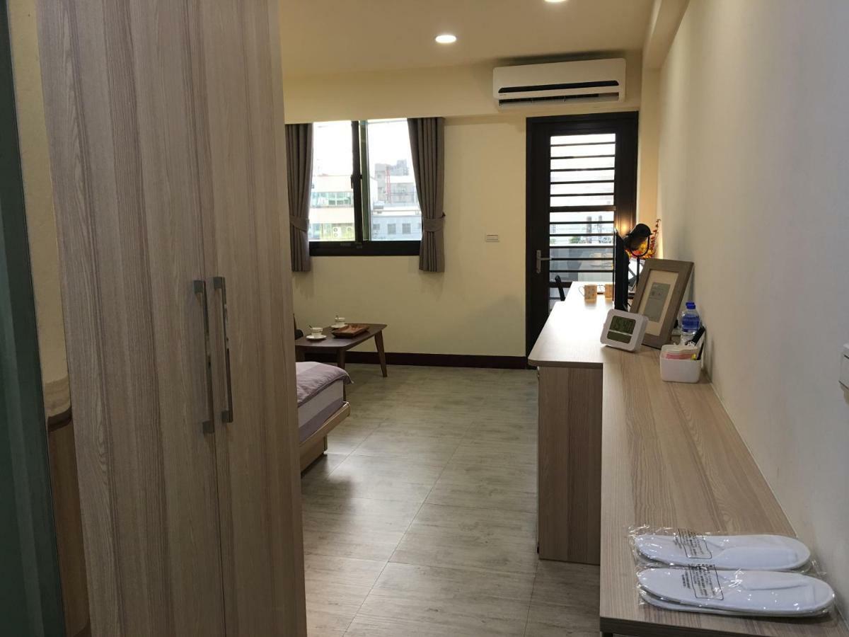 Travel Box Hotel Жубей Екстериор снимка